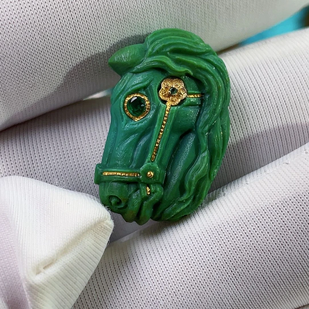 绿松石未镶嵌珠宝奇石