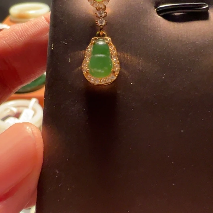 和田玉（糖玉）未镶嵌颈饰