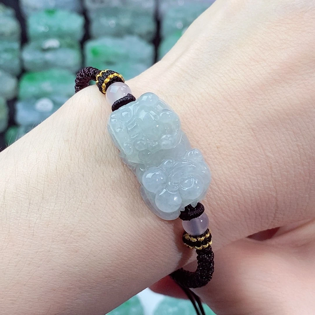 颈饰未镶嵌翡翠天然