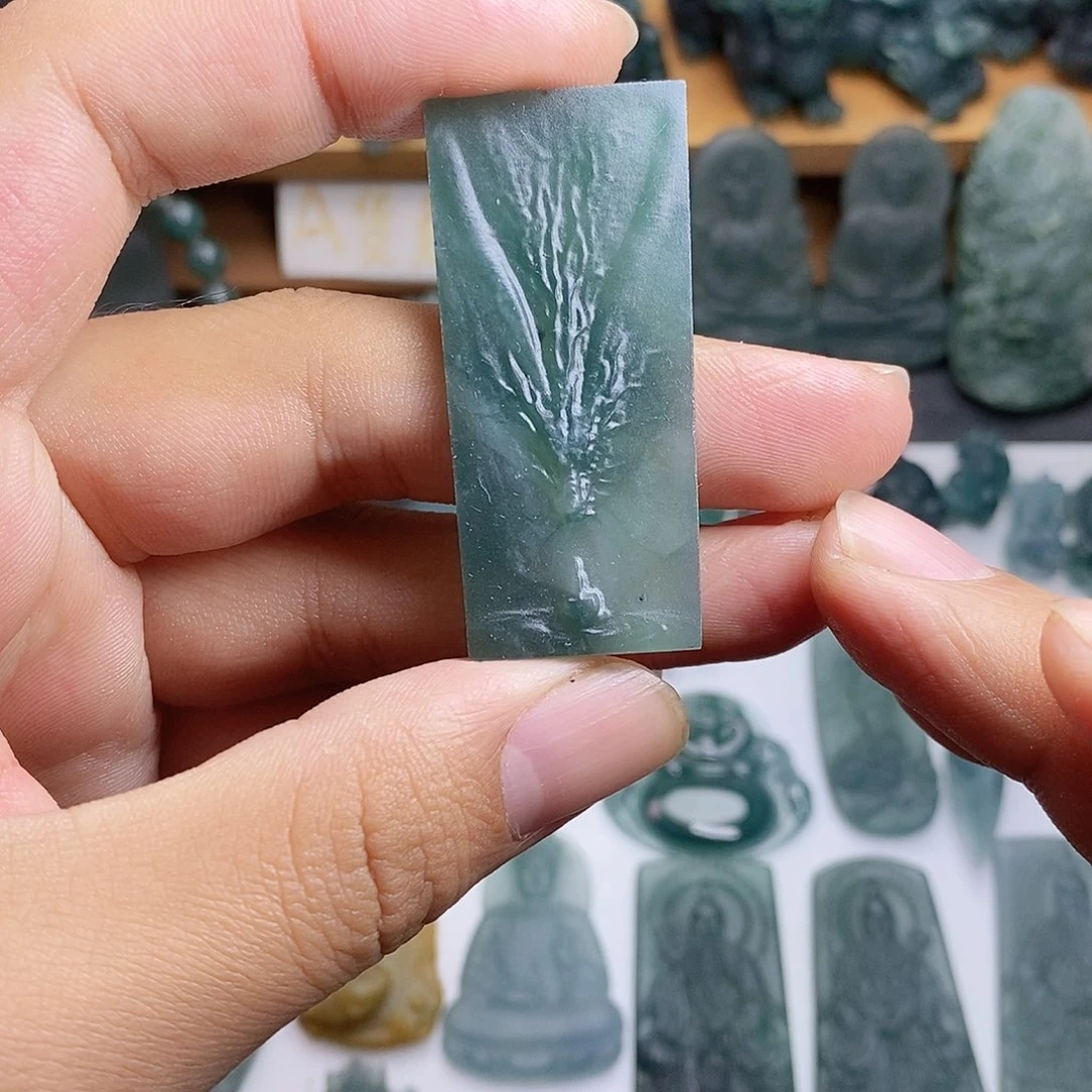 定制翡翠未镶嵌悟到