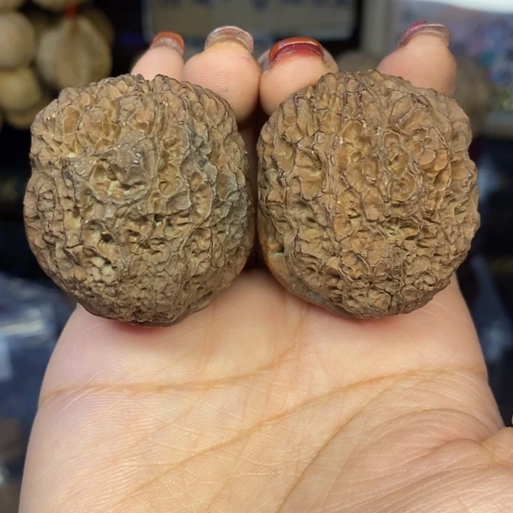 吊坠文玩核桃60麒麟狮子头