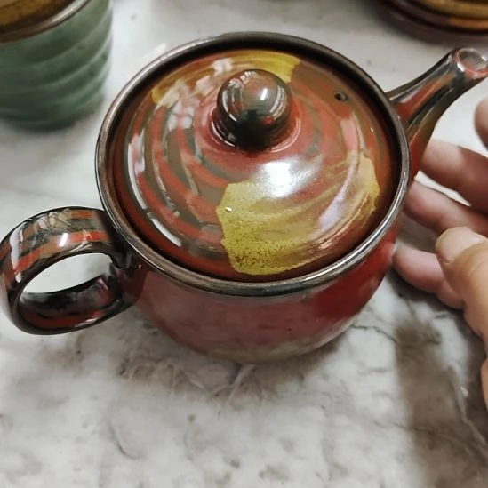 瓷片五厂，七厂各种摆件，瓷片，均有瑕疵！