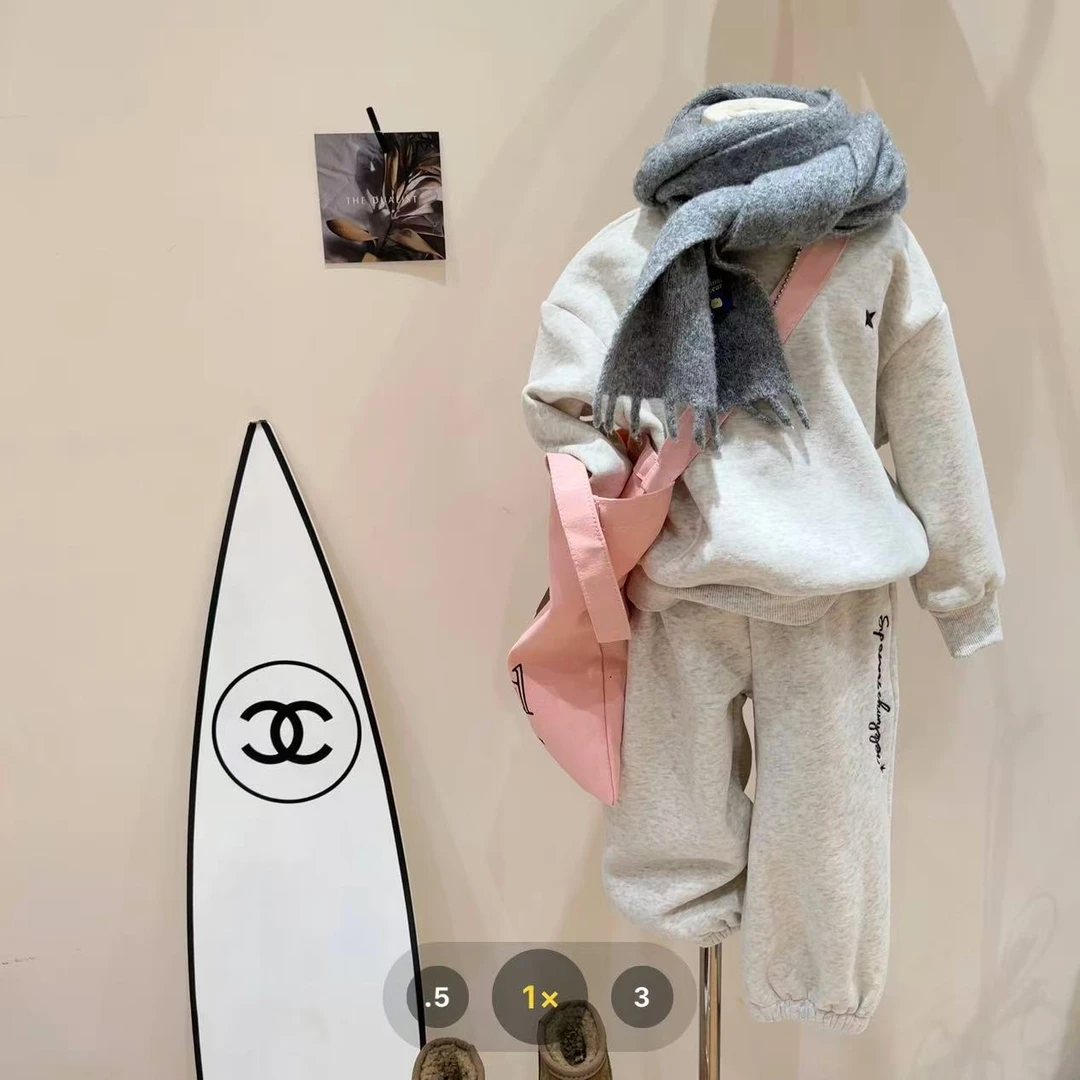 X.M韩系小孩的加绒卫衣套装！必不可少的过渡款~