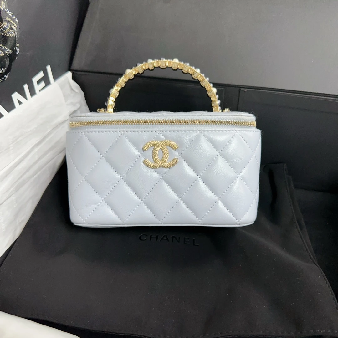 99新 Chanel/香奈儿 长盒子 化妆包 珍珠手柄（62HC）