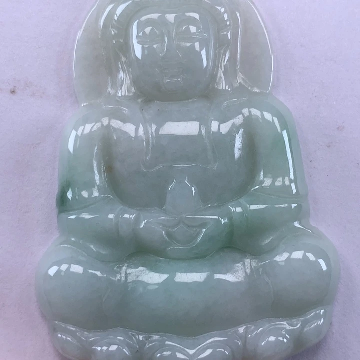 颈饰未镶嵌翡翠观音