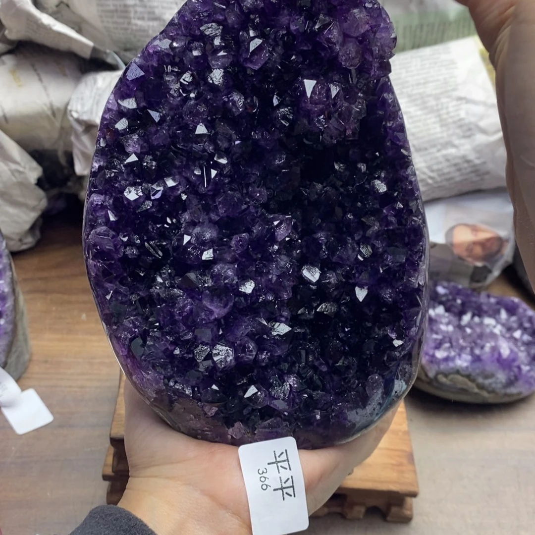 水晶未镶嵌珠宝半成品