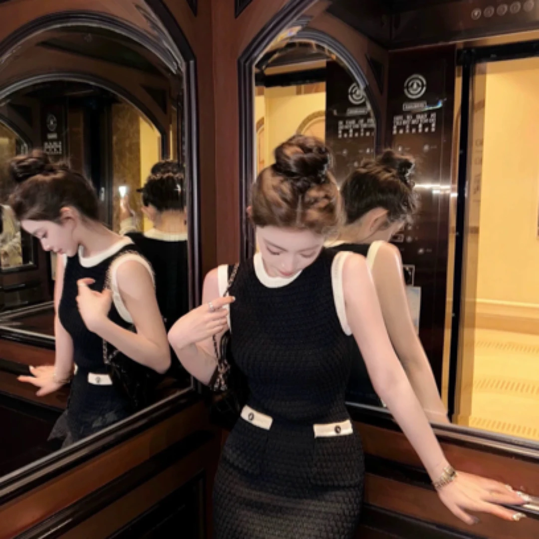 高甜风格撞色针织背心裙适合漂亮姐姐夏日穿搭