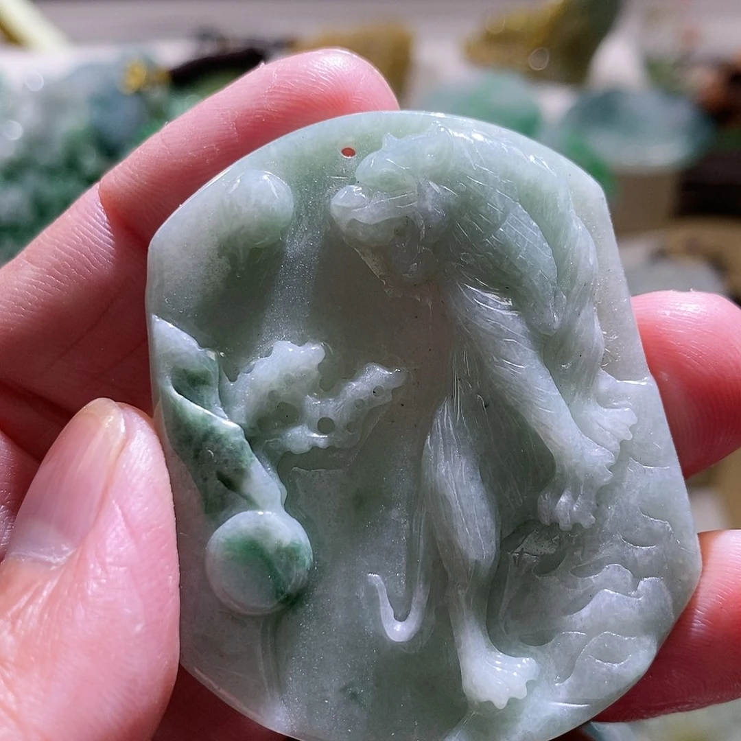 【闪购商品】翡翠颈饰未镶嵌111111111111