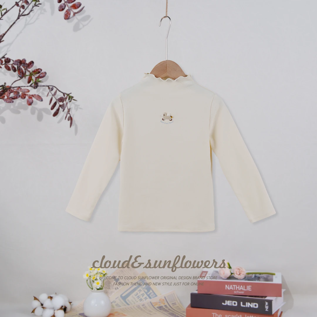 【云朵小葵】女童高领纯色胸前小马刺绣休闲百搭打底衫660338