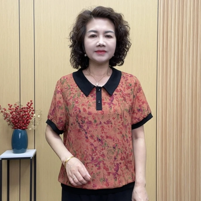 2025夏季短袖洋气显瘦中老年减龄百搭女士薄款宽松气质时尚妈妈装