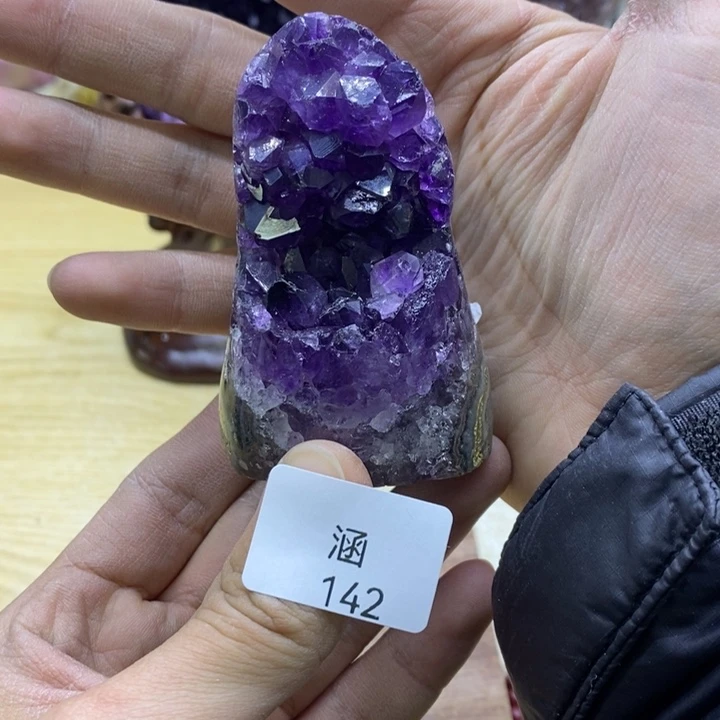 水晶大型摆件（非配饰）未镶嵌