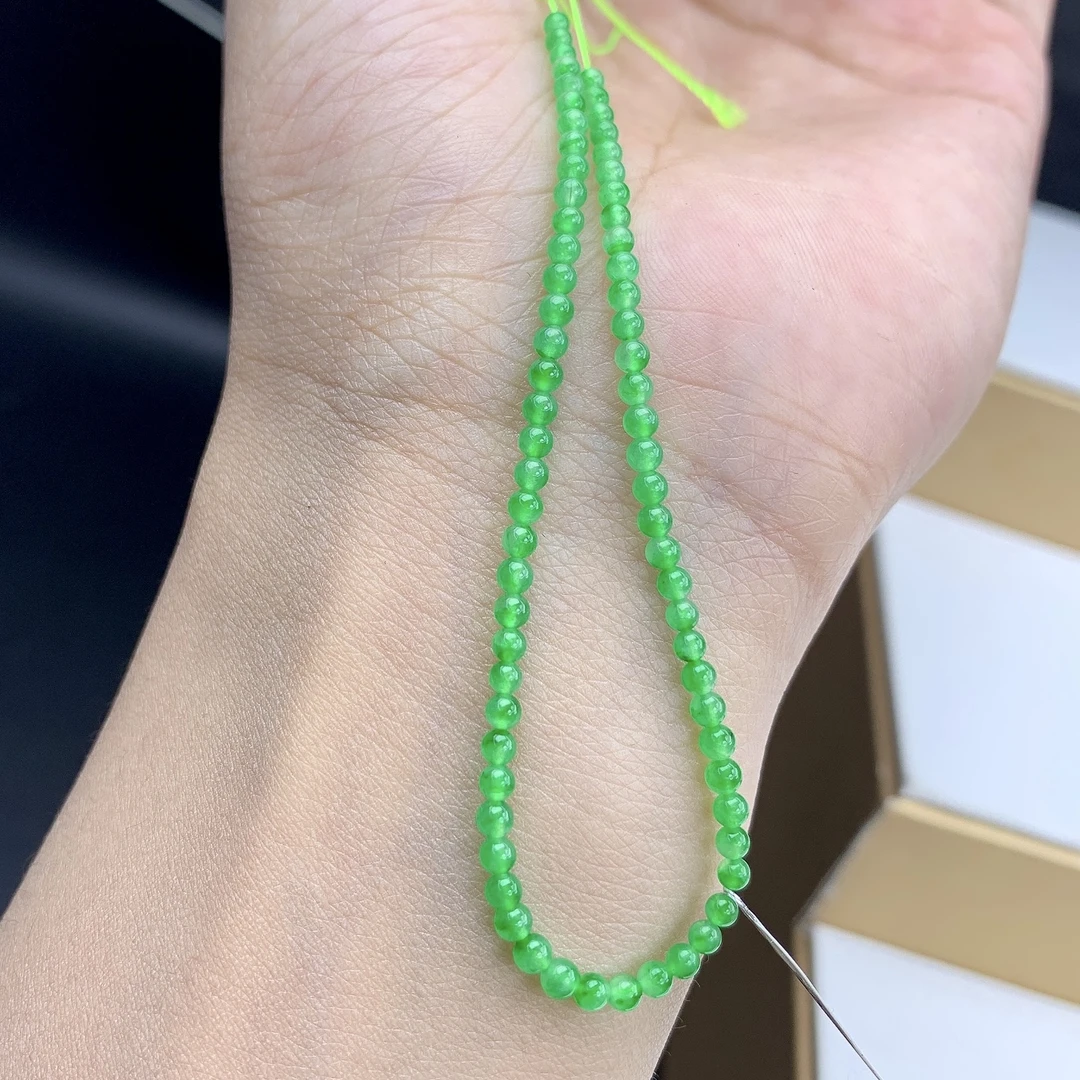缅甸A货翡翠冰阳绿色小米圆珠手链手串单圈T卡2.2-2.5mm