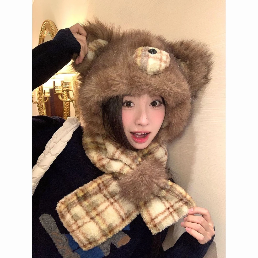 【精品】新款可爱卡通小熊帽子围巾一体格子印花加厚保暖毛绒雷锋