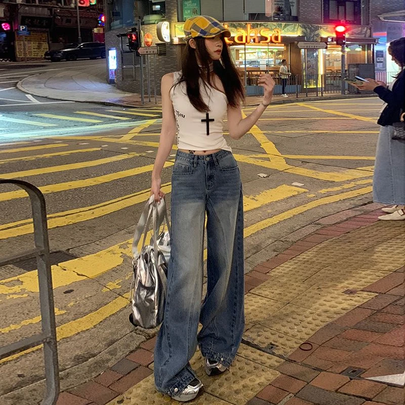 （非图片）直播牛仔裤女，默认微瑕