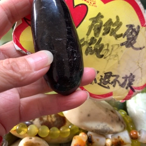 蛇纹石玉未镶嵌手把件