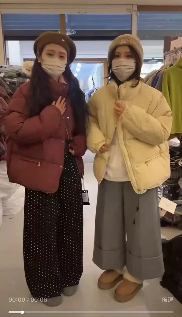 0053浅黄色立领羽绒服女2025冬季新款超好看加厚小个子白鸭绒外套