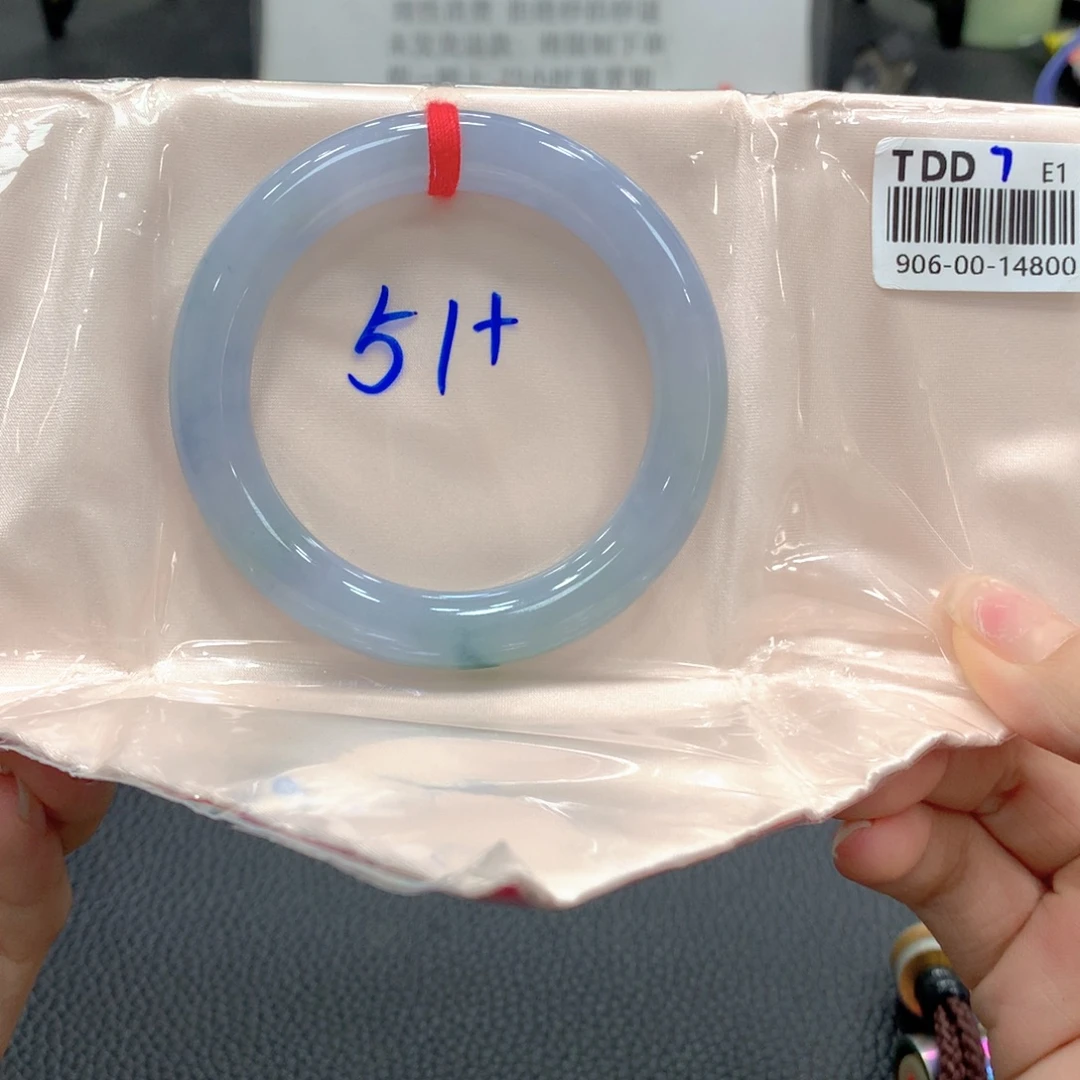 翡翠未镶嵌手镯翡翠