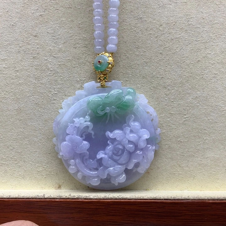 吊坠(赠链)未镶嵌翡翠