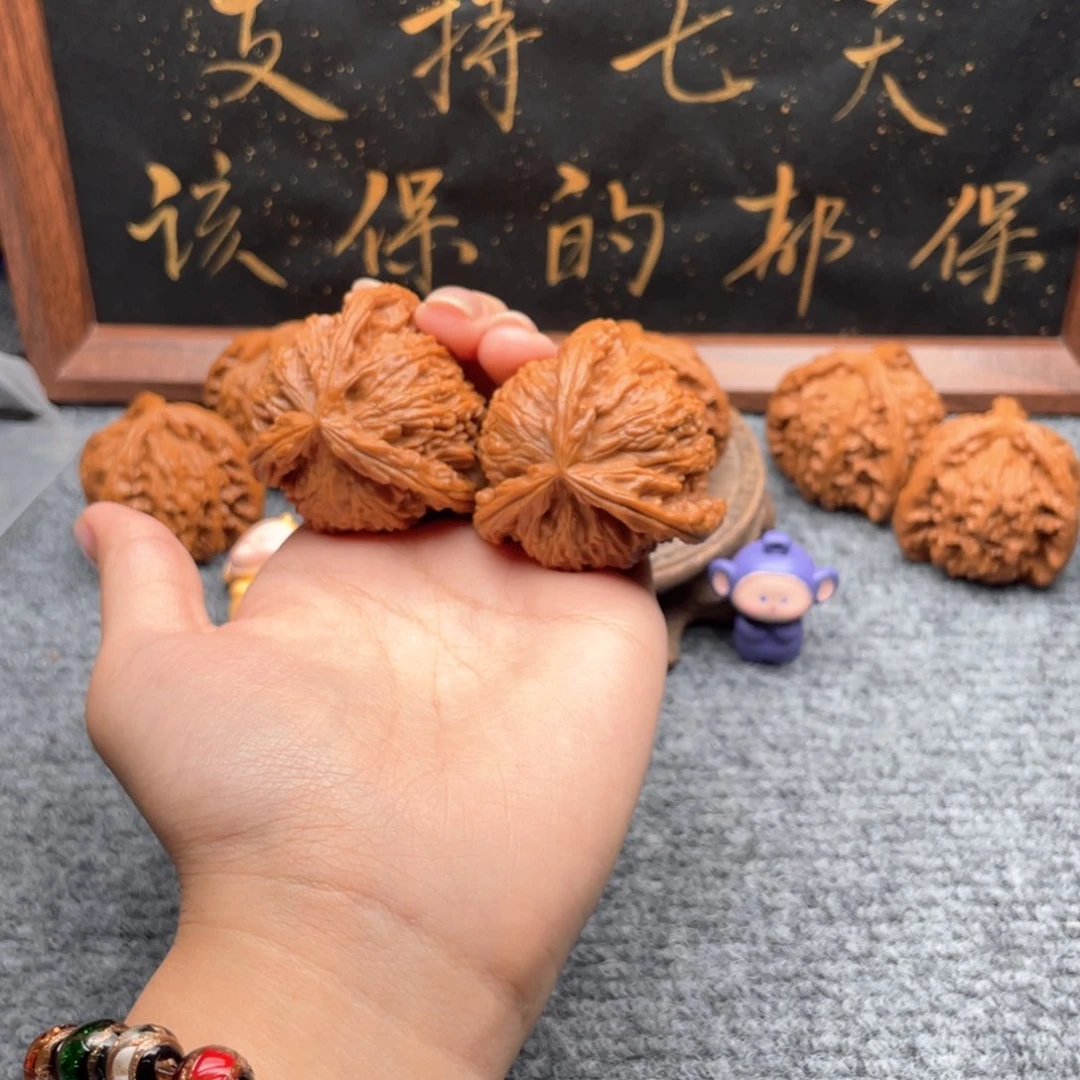 吊坠文玩核桃猛****腿