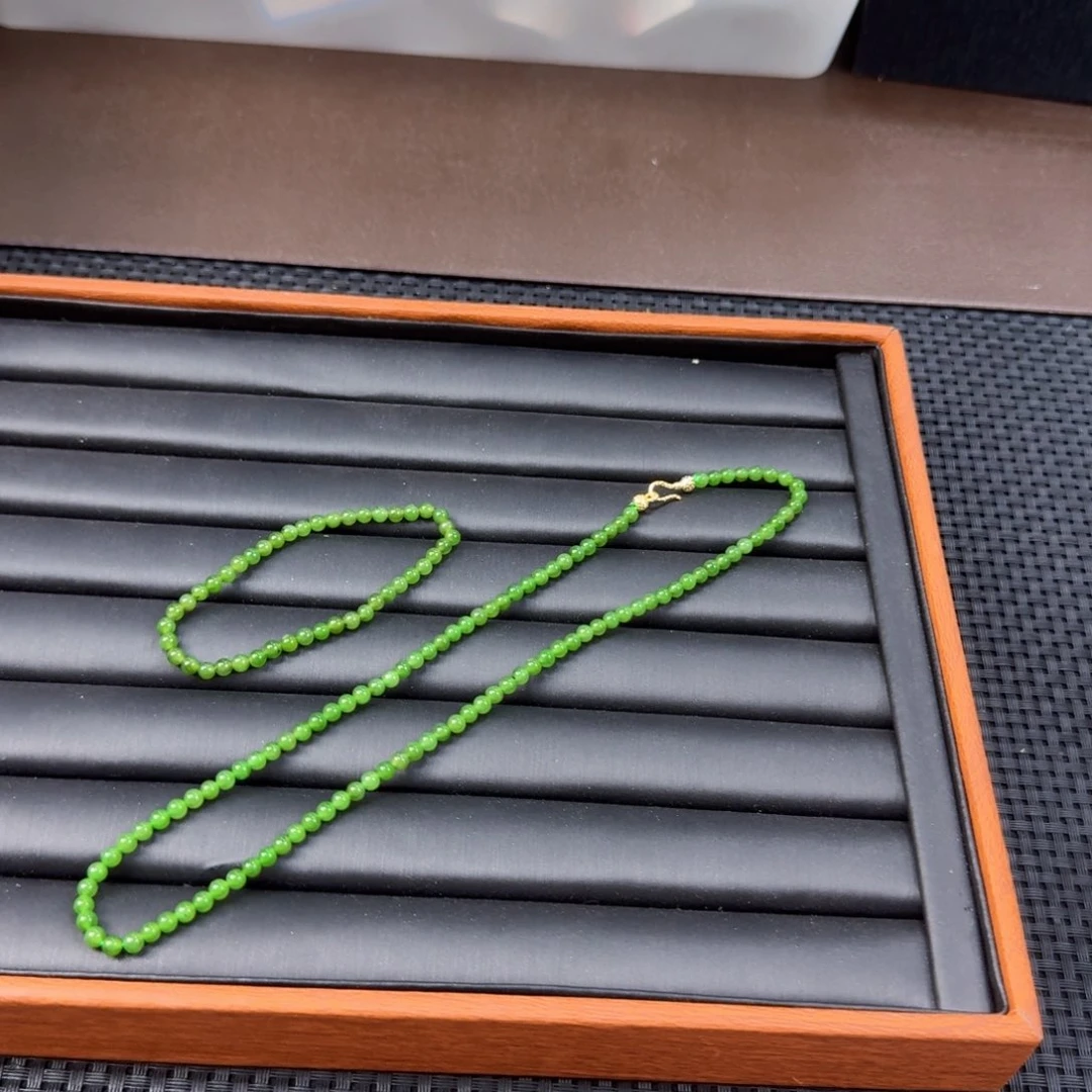 和田玉（碧玉）未镶嵌颈饰卡4