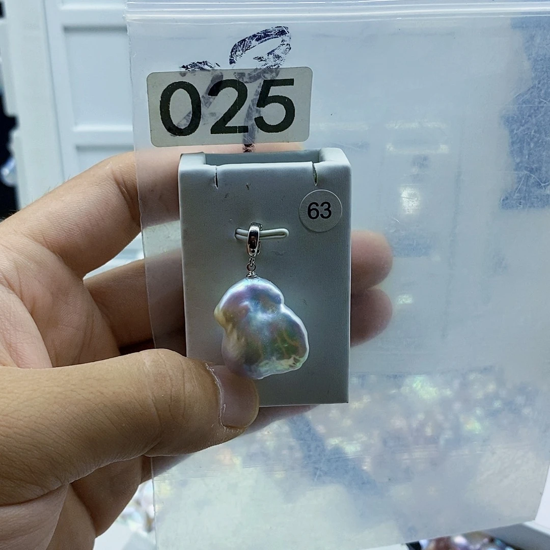 淡水珍珠合金颈饰