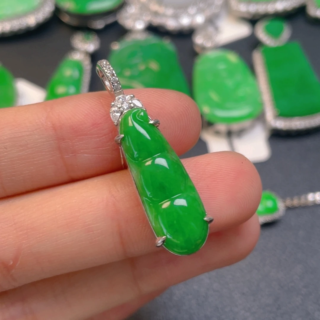 翡翠银S925镶嵌颈饰万能扣