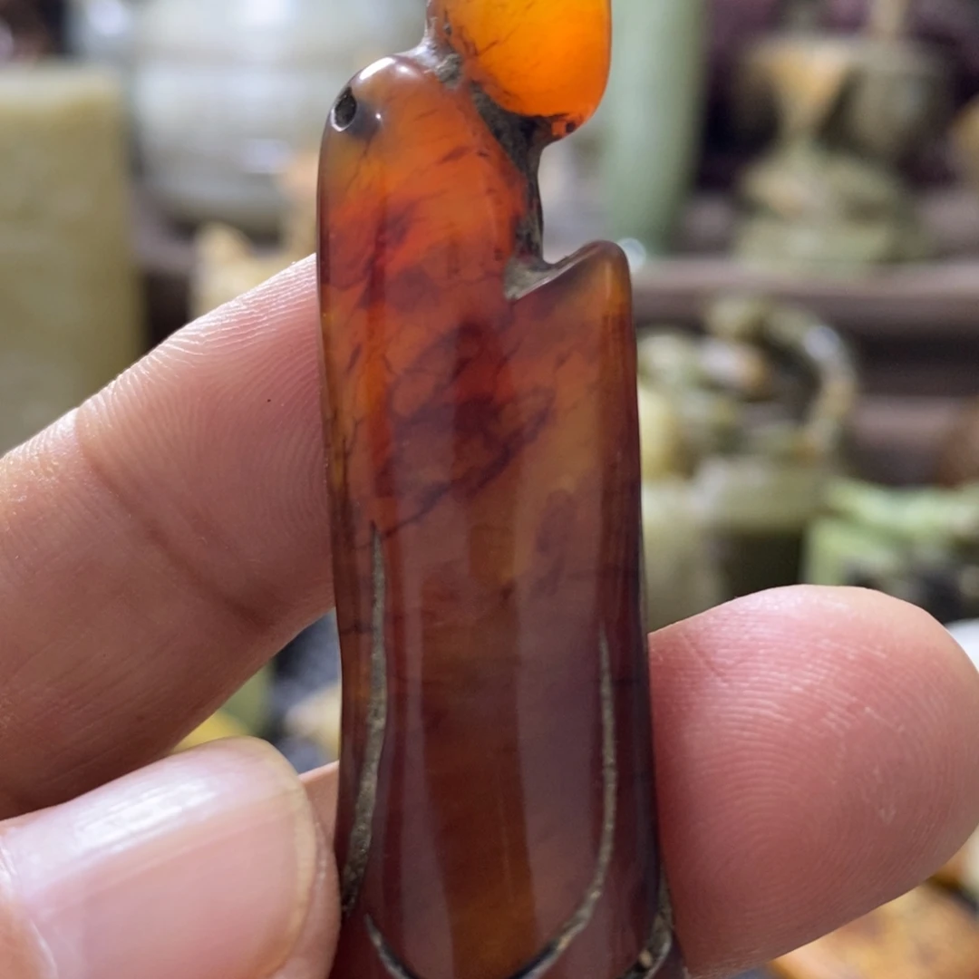 秋***人和田玉（糖玉）未镶嵌挂件