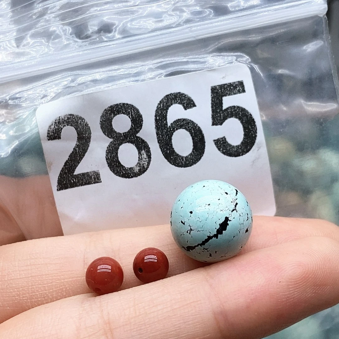 M****南红玛瑙未镶嵌颈饰