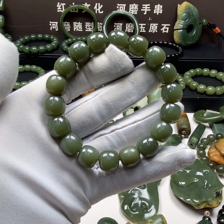 手链未镶嵌岫岩老玉（透闪石质玉）