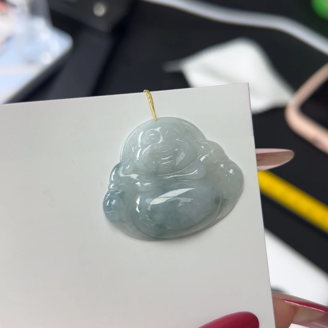 翡翠未镶嵌颈饰佛公