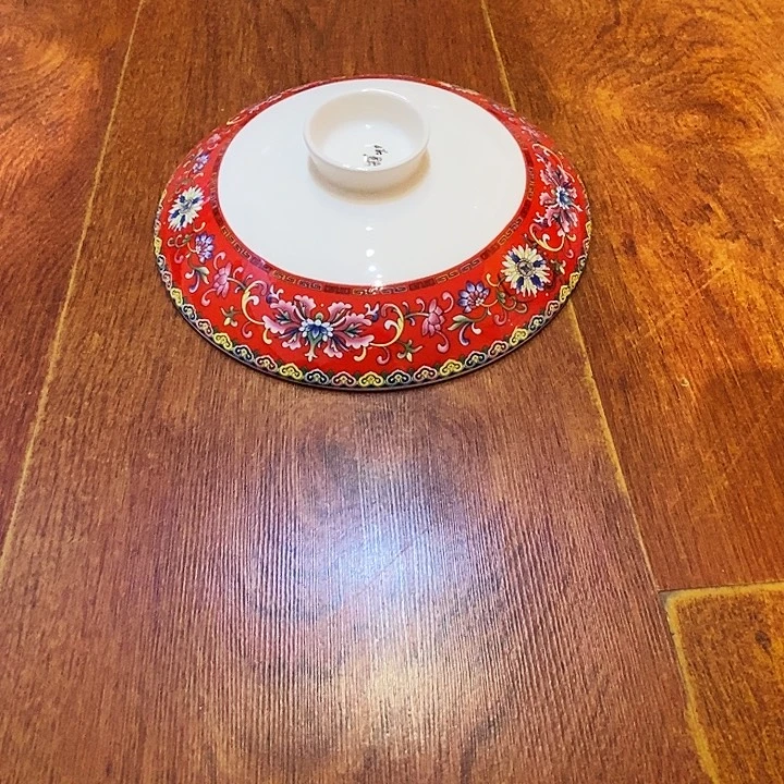 用***3骨质瓷库存产品盖子