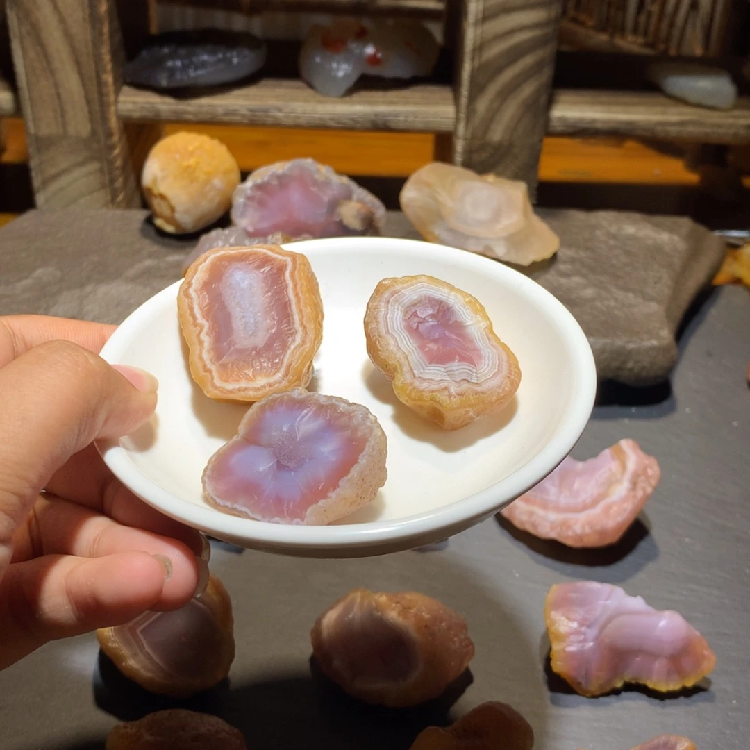 玛瑙/玉髓未镶嵌珠宝奇石