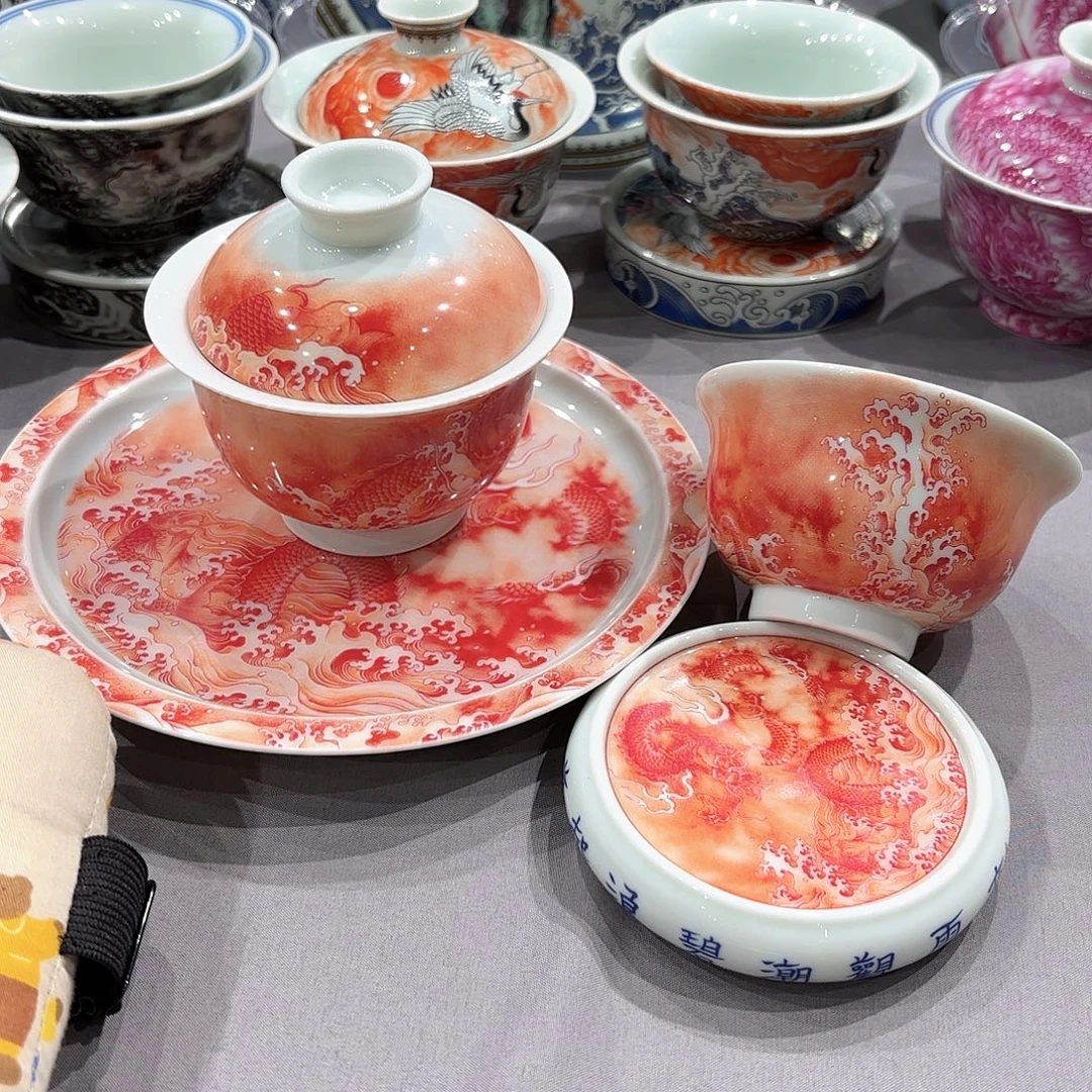 瓷片景德镇瓷器精品陈列