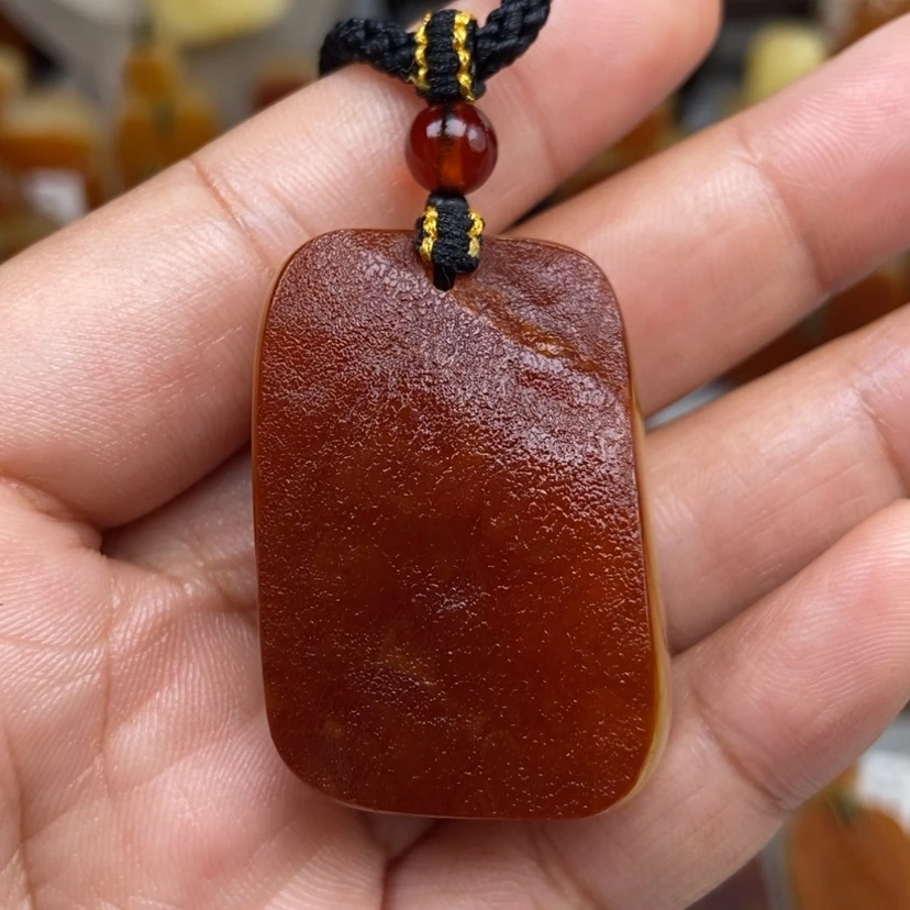 【闪购商品】琥珀颈饰未镶嵌