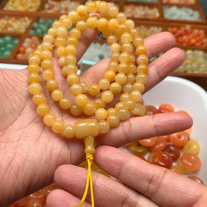 石英质玉未镶嵌颈饰卡8佛珠