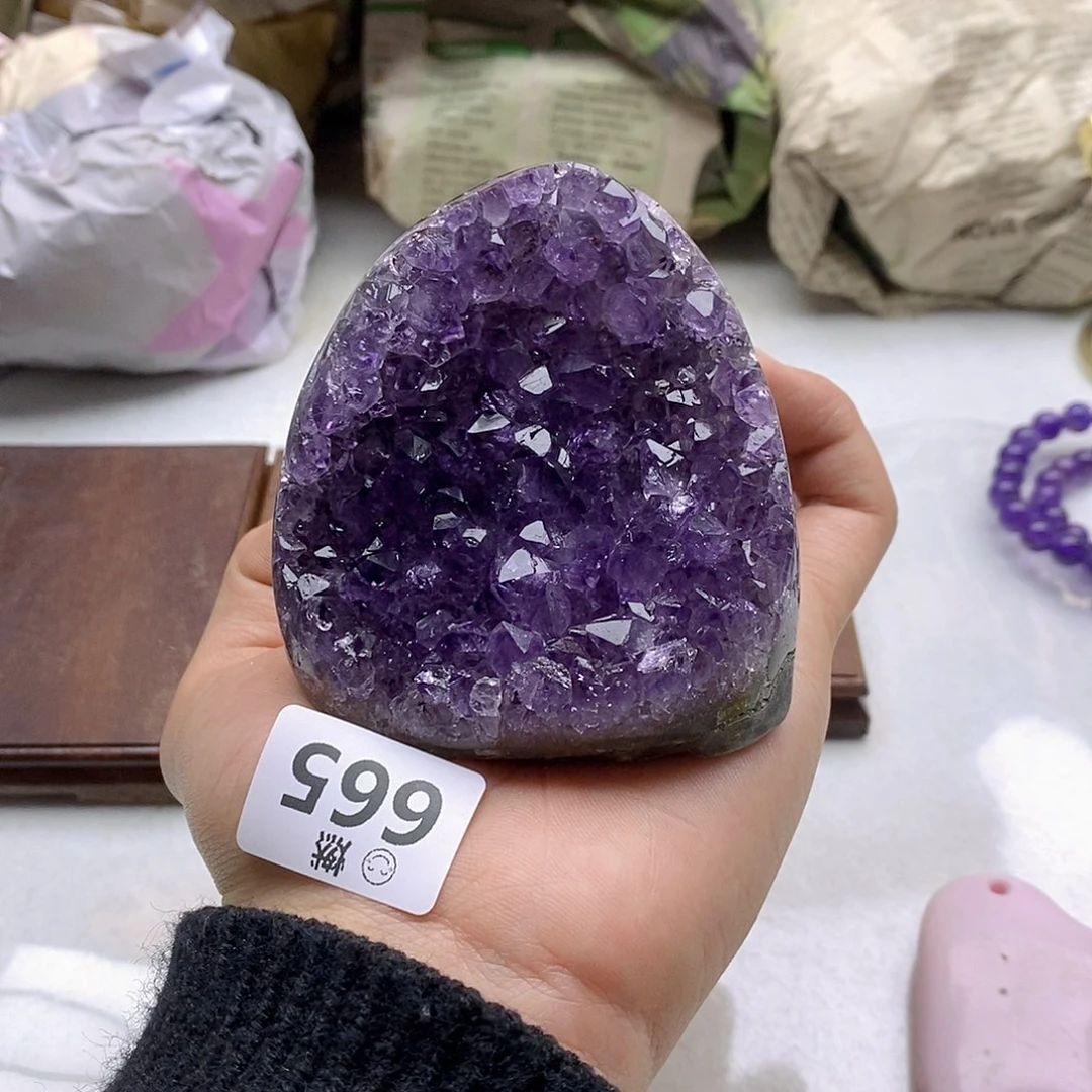 紫晶大型摆件（非配饰）未镶嵌