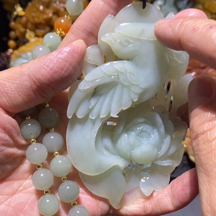 岫玉岫玉吊坠未镶嵌