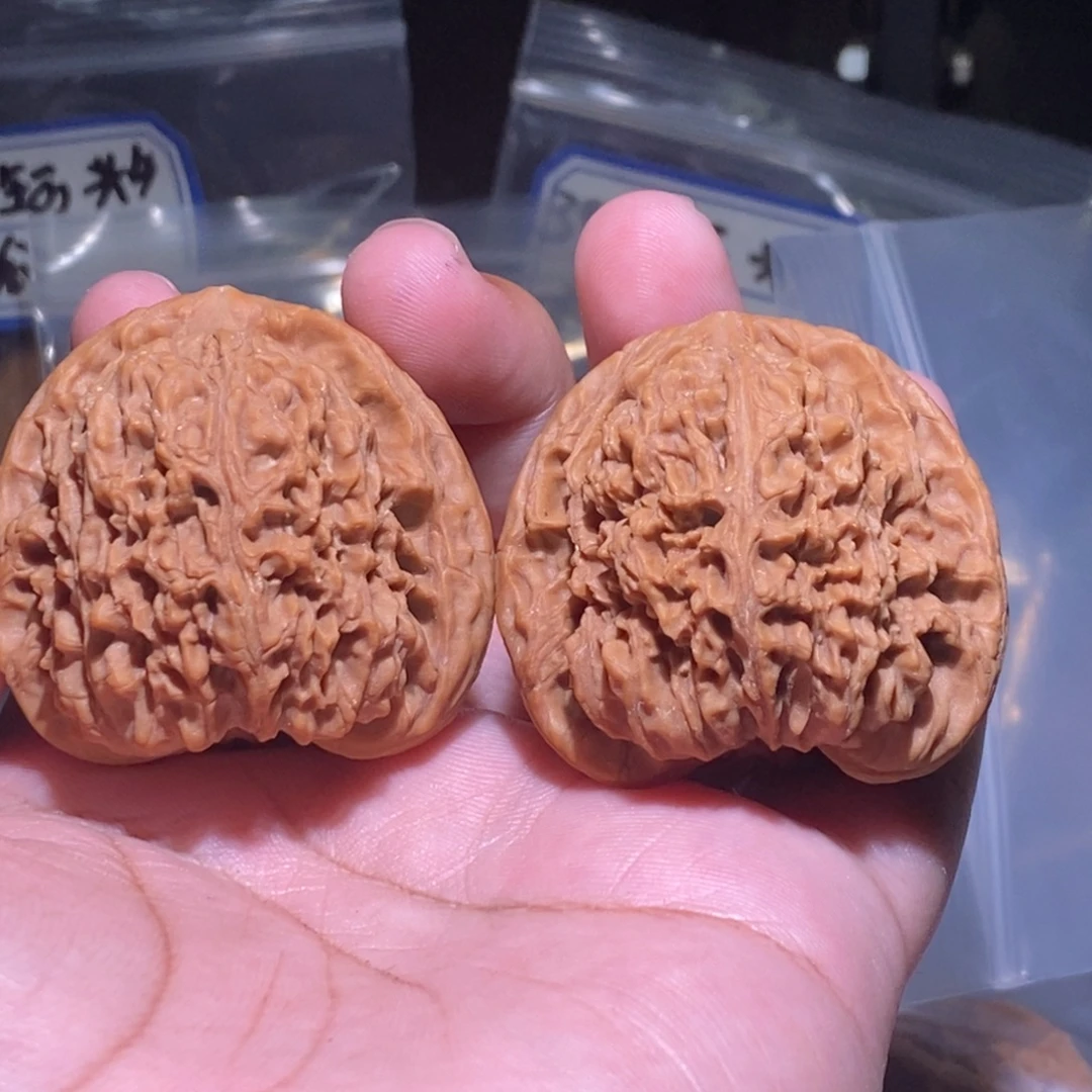 睡****文玩核桃吊坠43全品南疆