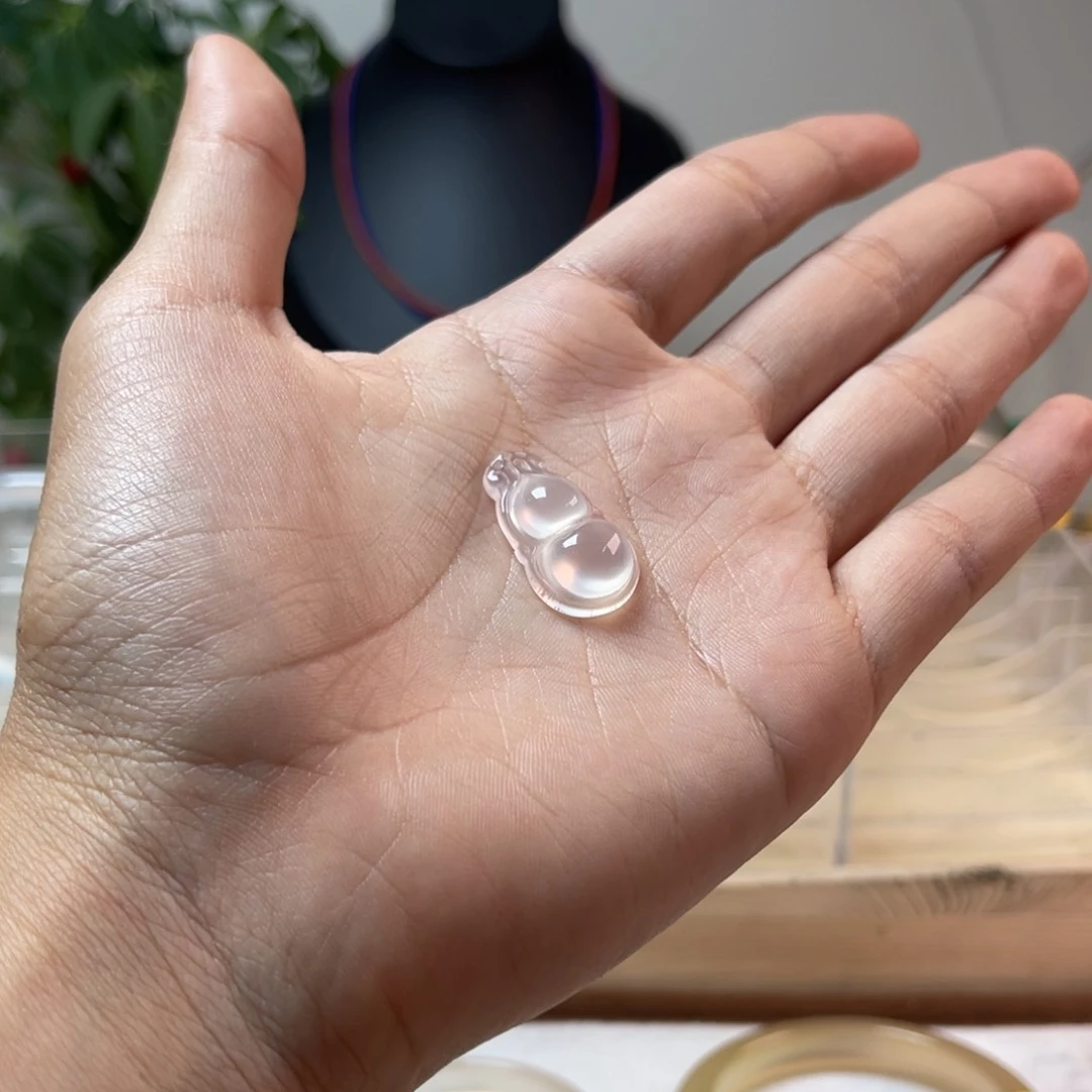 石英质玉银S925镶嵌耳钉