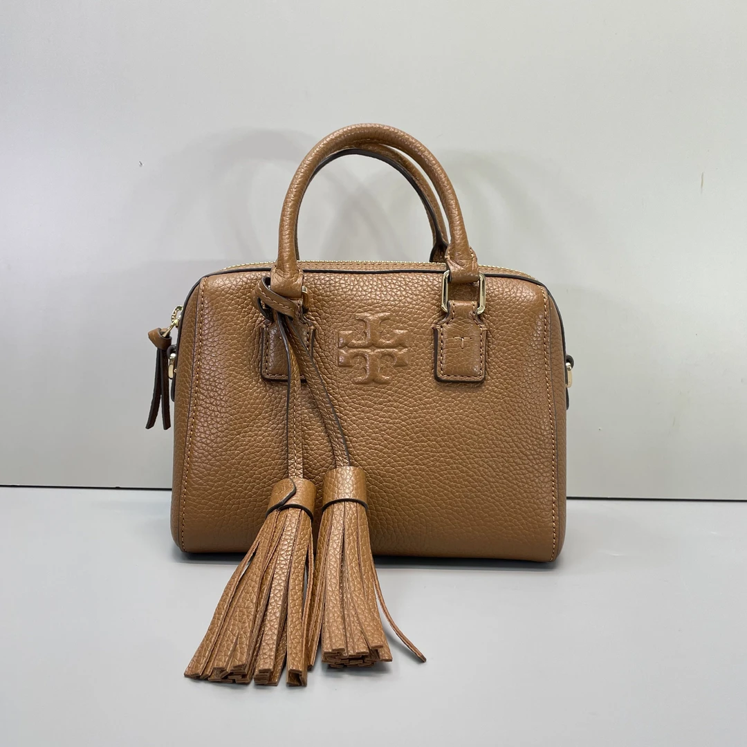 95新 TORY BURCH/汤丽柏琦 荔枝纹波士顿斜挎包20*16*10M032602