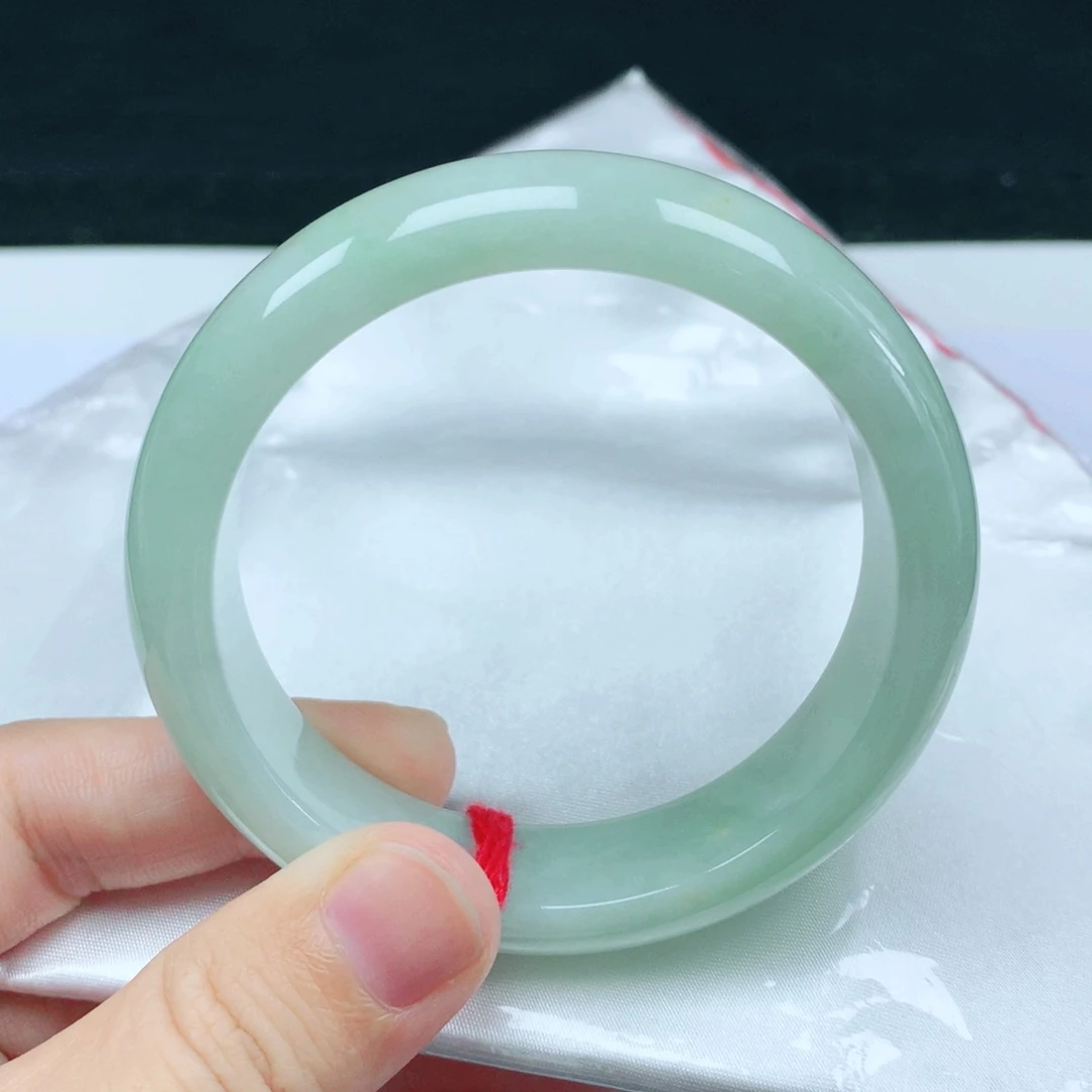 翡翠手镯未镶嵌56