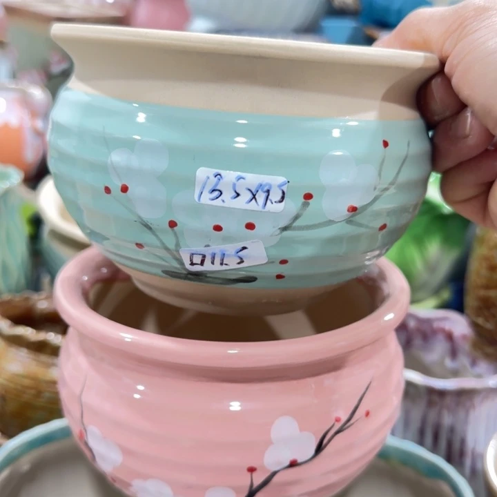 凑9块包邮，有孔，陶瓷花盆