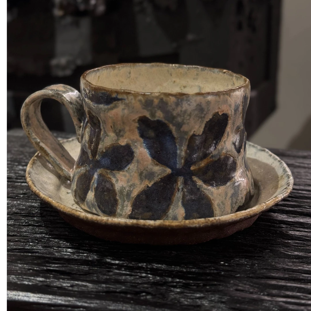 手作系列 小花白釉颜色釉咖啡杯一杯一托套组