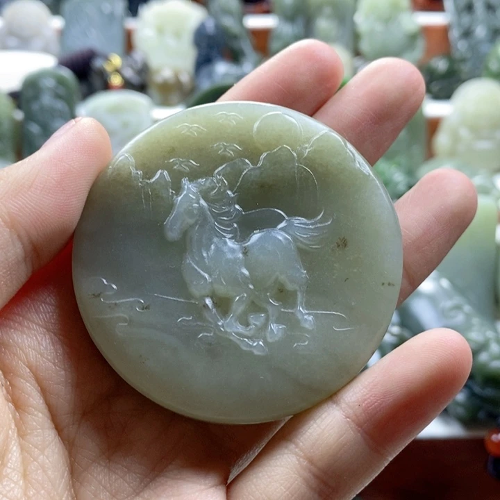 和田玉颈饰未镶嵌