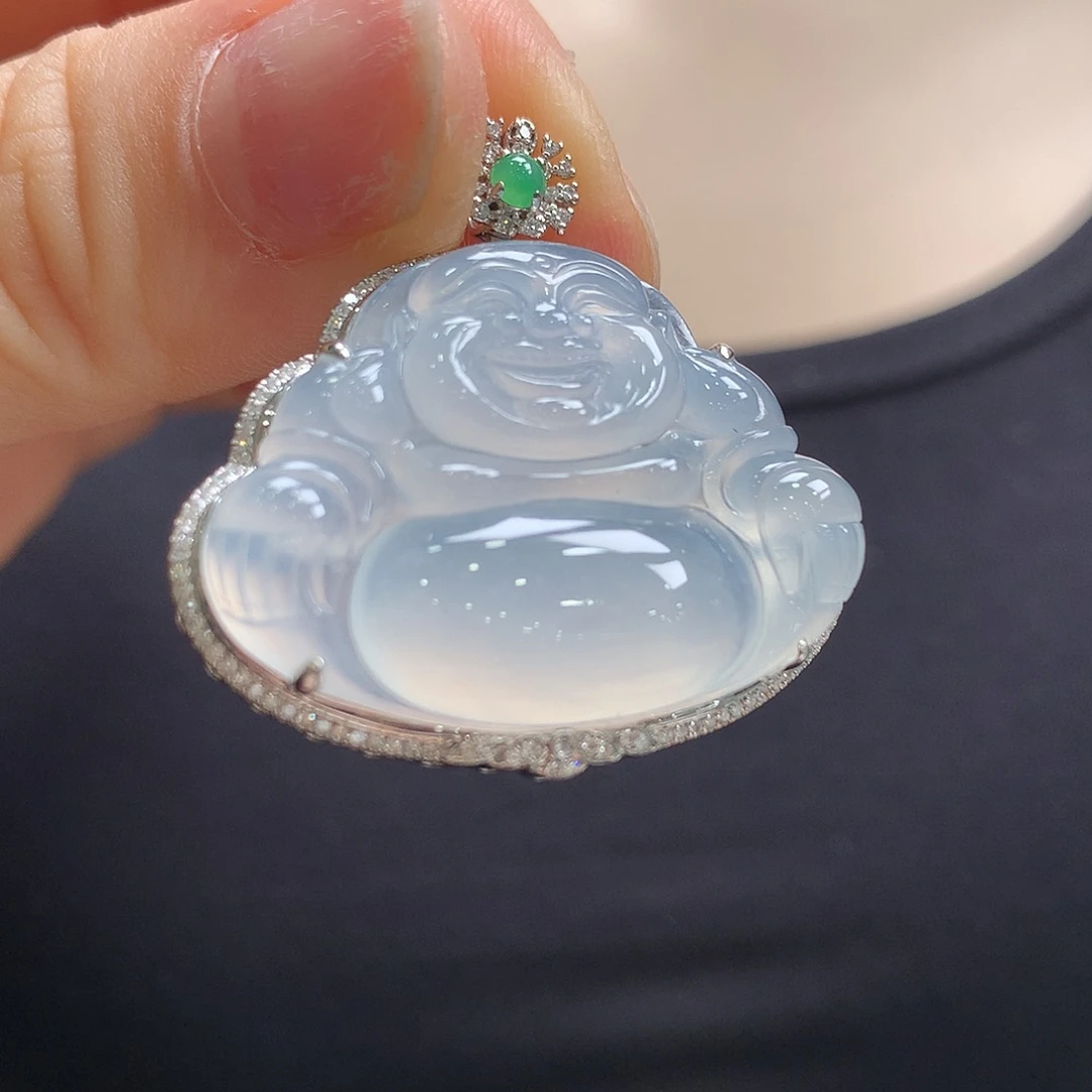 翡翠18K金镶嵌颈饰佛公