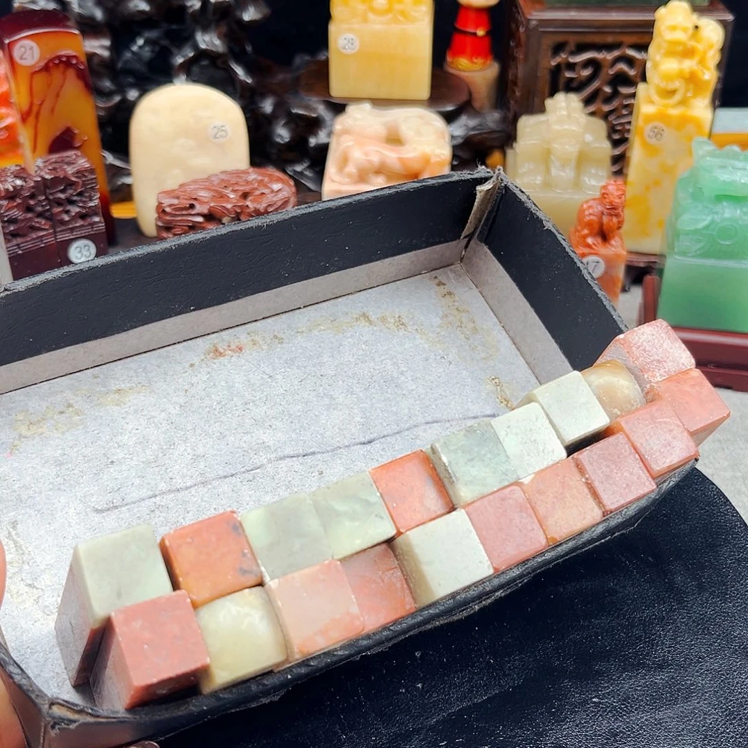 小***葩寿山石捡漏瑕疵品1.5*1.5