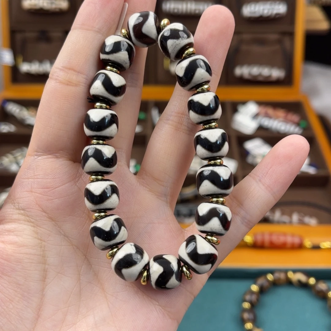 执***念玛瑙/玉髓合金吊坠(不含链)