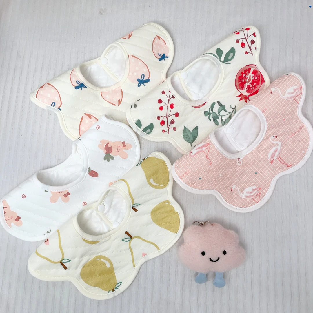 拉比企鹅口水巾花瓣四季防水围嘴4根