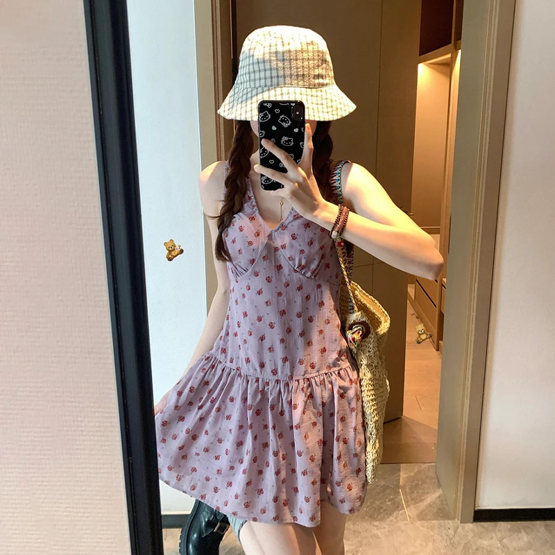 法式气质紫色碎花吊带连衣裙子女夏季2025高级感v领收腰短裙2812