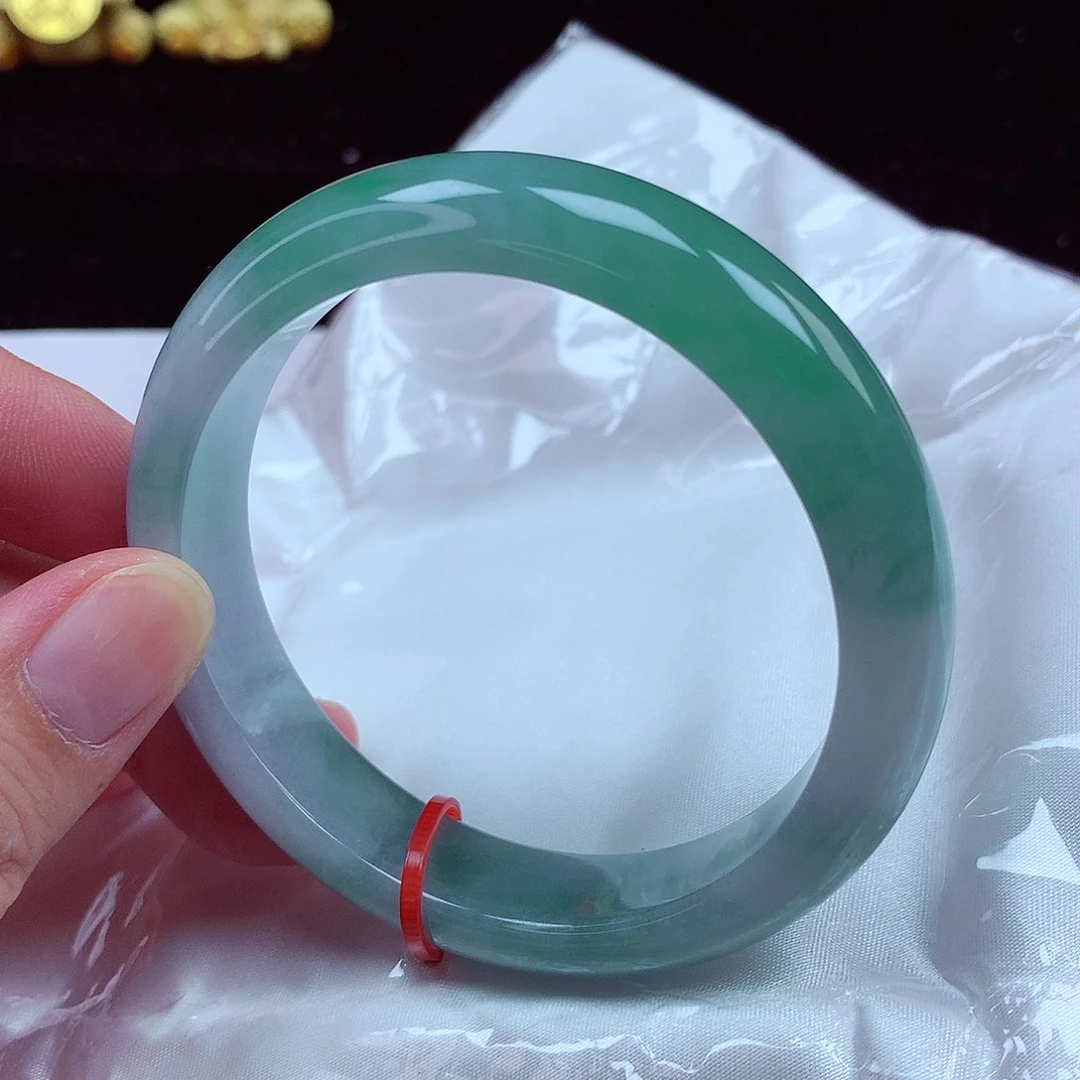 翡翠手镯未镶嵌59-60圈